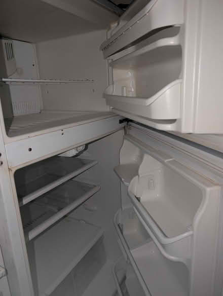 Photo of free Fridge refrigerator freezer Frigida (West 186th St and Amsterdam Av) #4