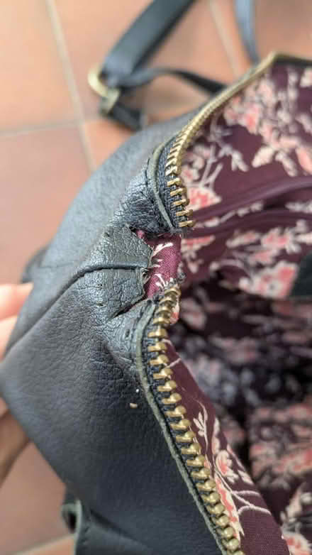 Photo of free Fat face bag - 1 repair (NR2) #4