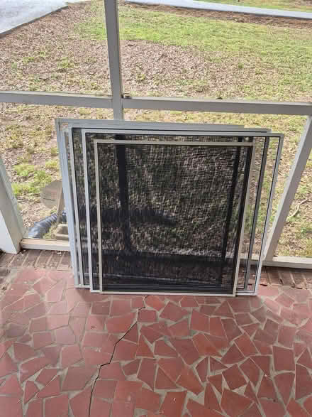 Photo of free Screens, Shredder, Bedside table (30168) #1