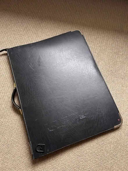 Photo of free A2 art portfolio (Ballinteer) #3