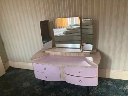Photo of free Amazing Pink bedroom set retro kitsch 1960s (Nether Edge S7) #1
