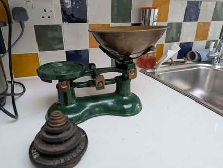 Photo of free Weighing scales (Cutteslowe OX2) #3