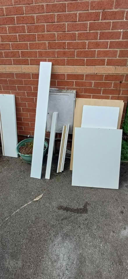 Photo of free Melamine chipboards (Ng3 5lh) #1