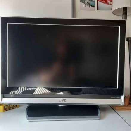 Photo of free TV 26 inches (CV8 1DD) #4