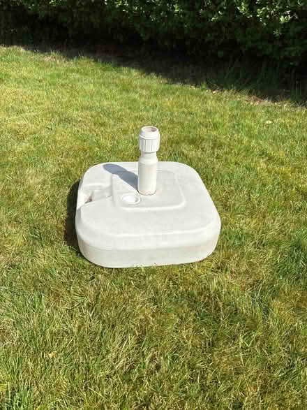 Photo of free garden parasol base (Thames Ditton KT7) #1