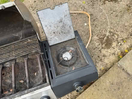 Photo of free 7 burner BBQ (Biggin Hill. TN16) #2