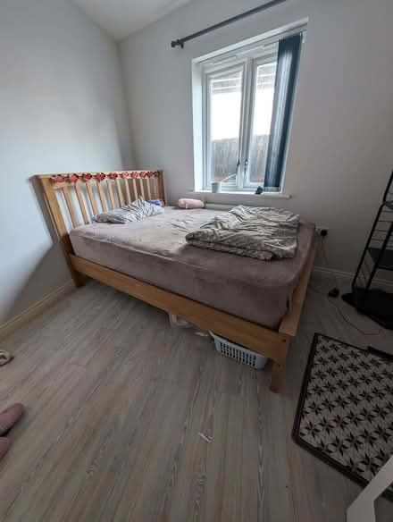 Photo of free Double bed (Springfield CM2) #1