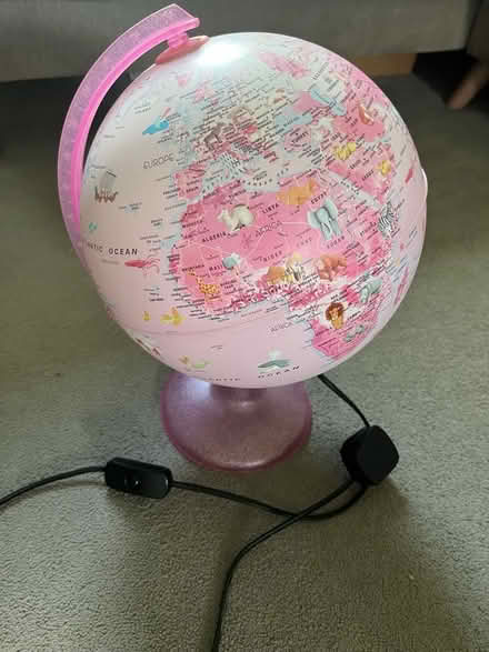 Photo of free Globe lamp (Kingsknowe EH14) #1