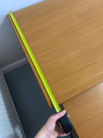 Photo of free Proper Office Desk (DA9) #4