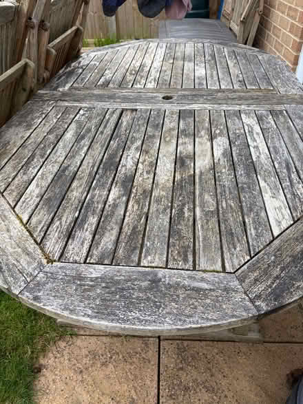 Photo of free Extendable Garden Table (Harwell OX11) #1