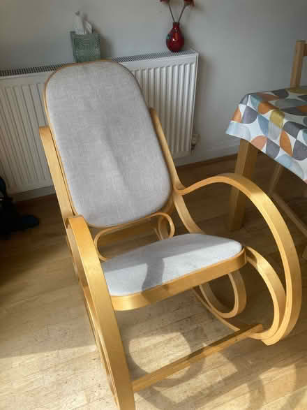 Photo of free Rocking chair (SW16) #1