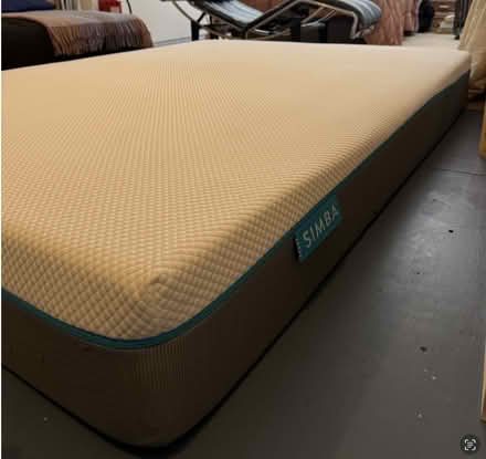 Photo of free Simba Kingsize Mattress (Brownswood Park N4) #3