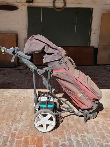 Photo of free Golf trolley and bag (Kibworth LE8) #1
