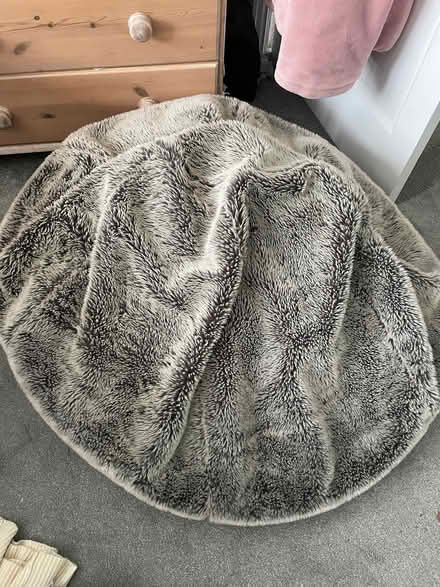 Photo of free Large beanbag (Winchmore Hill N21) #1
