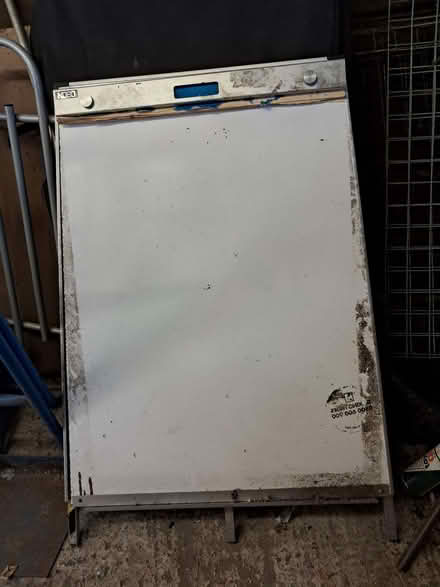 Photo of free Flip Chart Holder, Whiteboard, Reels Of Old Rope (DA1) #3