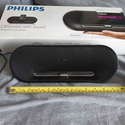 Photo of free Phillips iPod dock/speaker (CV8 1DD) #1