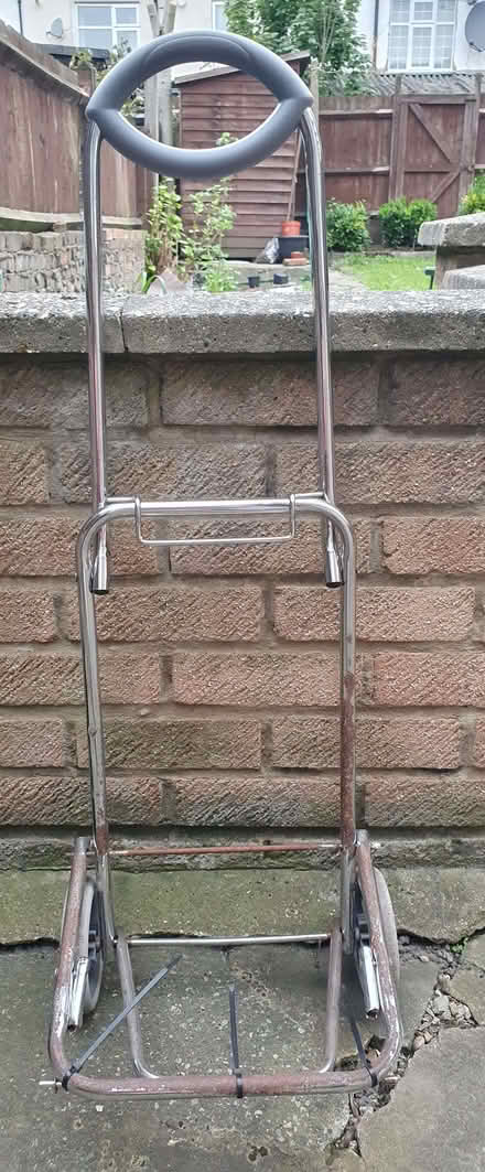Photo of free Hand trolley (Tottenham N18) #1