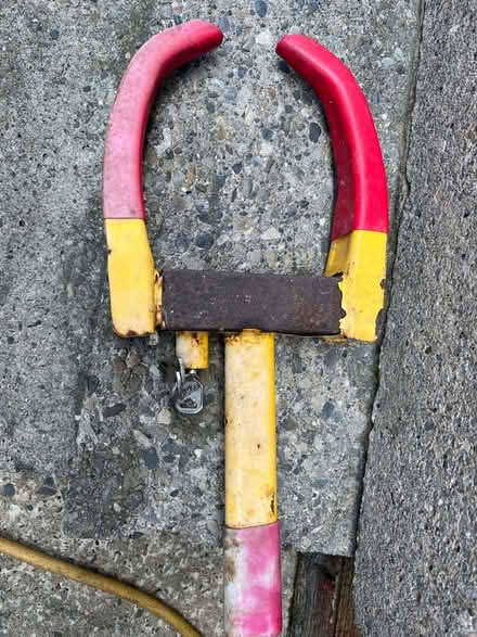 Photo of free Wheel clamp (Starbeck HG2) #1