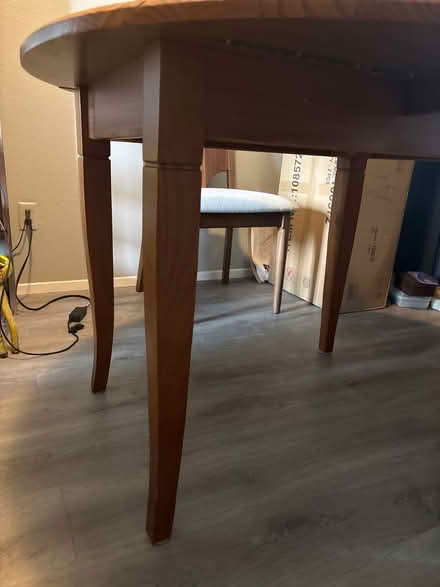 Photo of free Kitchen table (High st and brookdale ave.) #2