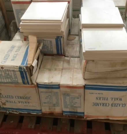 Photo of Spare/old tiles for mosaic (Gleadless S12) #1