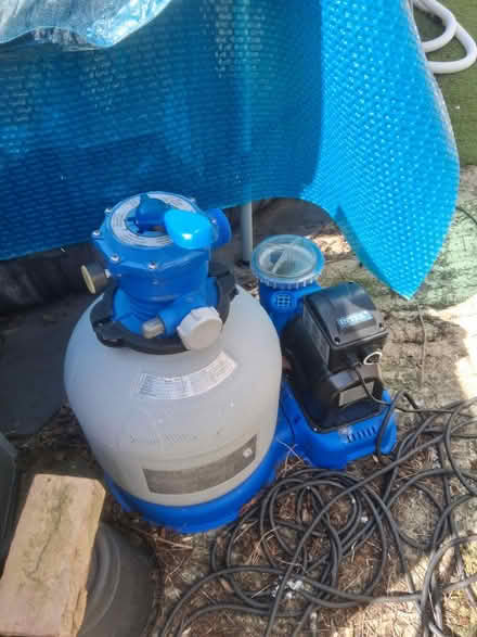 Photo of free Sand pump for swimming pool (Wickford SS11) #1