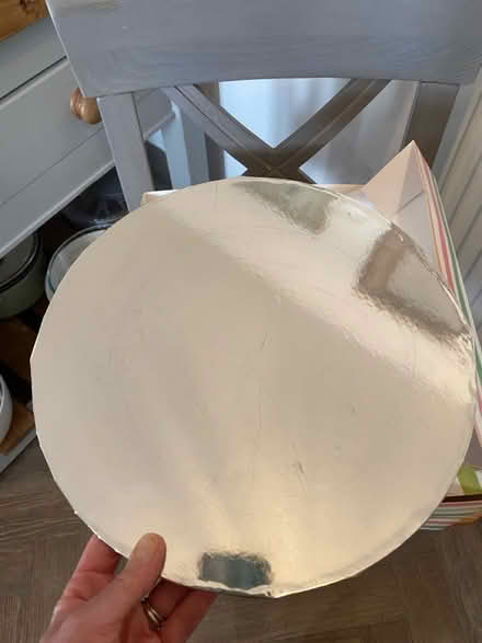 Photo of free Cake box, decorations and board (Cubbington CV32) #3