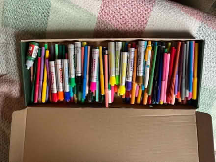 Photo of free Coloured pens and crayons (Hobson NE16) #1