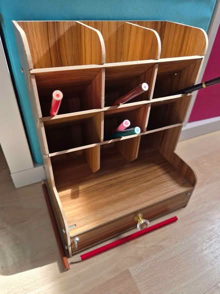 Photo of free Desk organiser (Harlesden NW10) #3