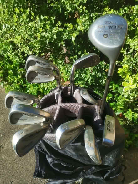 Photo of free Set of golf clubs, balls, tees and bag (Lower Weston BA1) #3