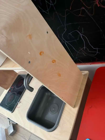 Photo of free Ikea play kitchen (Tring HP23) #4