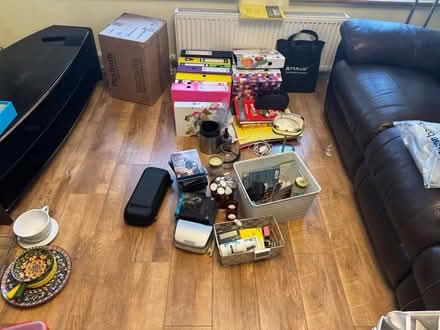 Photo of free Household items and furniture (East finchley n2 0ph) #3