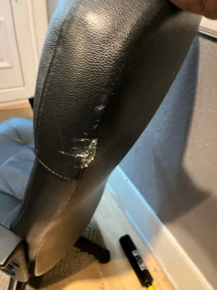 Photo of free Office chair (Thornton Heath) #2