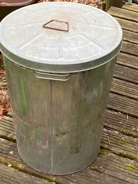 Photo of free Metal dustbin. (Pannal HG2) #1