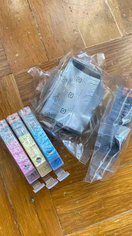 Photo of free Brand new ink for Canon printer (Philadelphia, 19120) #1