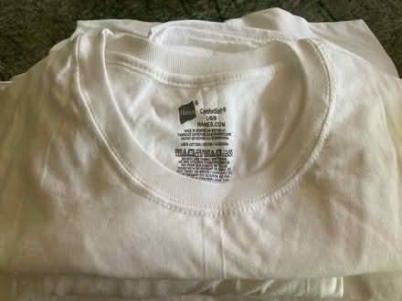 Photo of free 10x large white t-shirts (Davis) #2