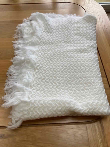 Photo of free Baby’s white shawl (Noctorum CH43) #1