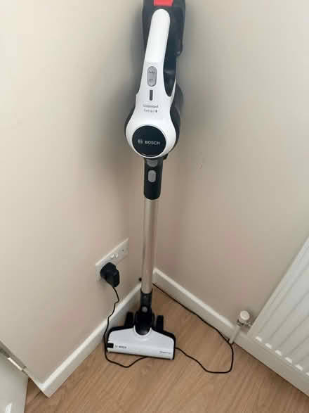 Photo of free Working Hoover but needs repair (Welling DA16) #1
