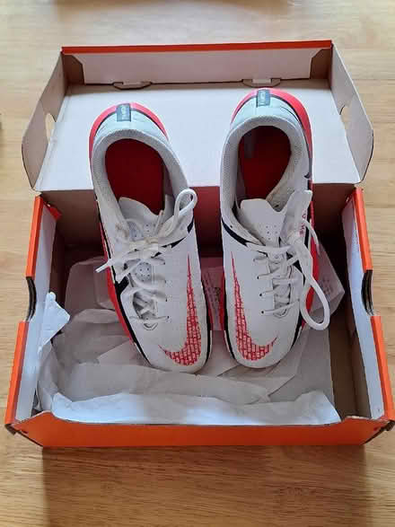 Photo of free Nike Phantom Football Boots UK Size 6, Used (TN23) #1