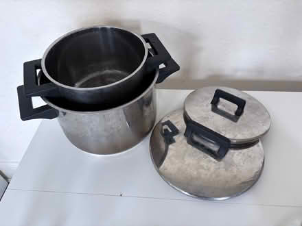Photo of free Pots and Pans (Archway N19) #1