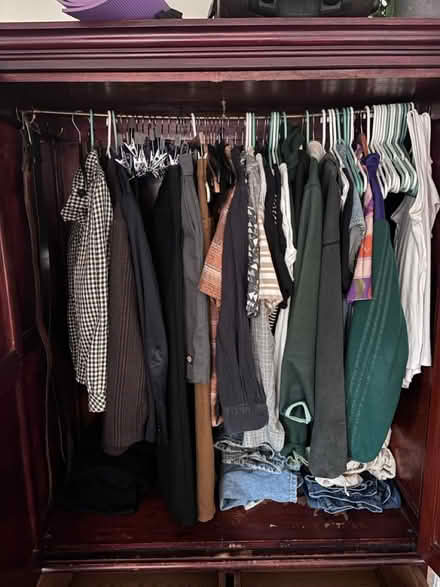 Photo of free Large wardrobe (Tollington, Finsbury Park N4) #3
