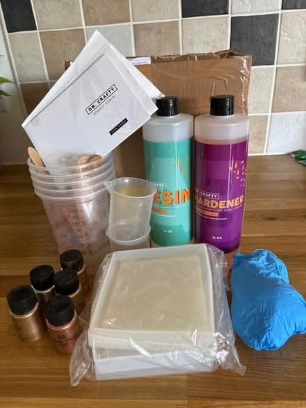 Photo of free epoxy resin kit (Portobello EH15) #1