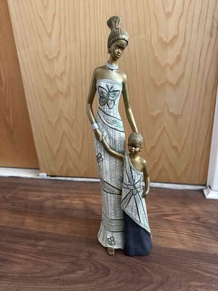 Photo of free Ornament (Silvertown E16) #1