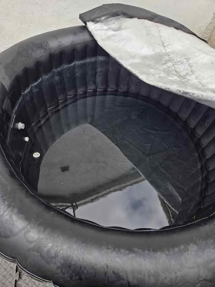 Photo of free Inflatable Hot Tub (Llanelli SA15) #2
