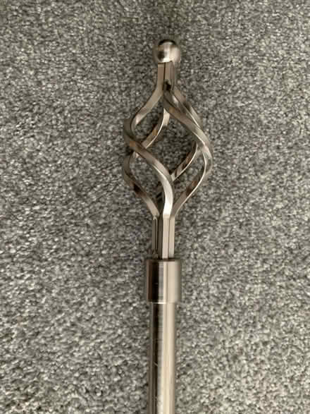 Photo of free Curtain pole - used (BR3 Elmers End) #4