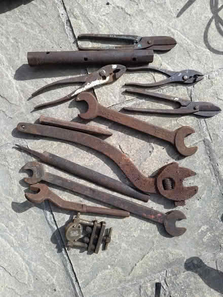 Photo of free Old Tools (Scotches DE56) #1