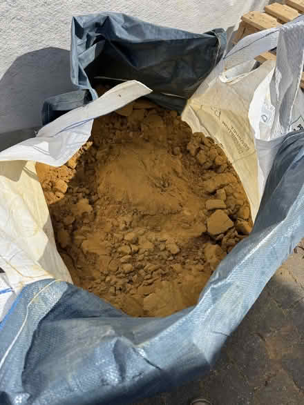 Photo of free Building Sand (Leighton Buzzard LU7) #1