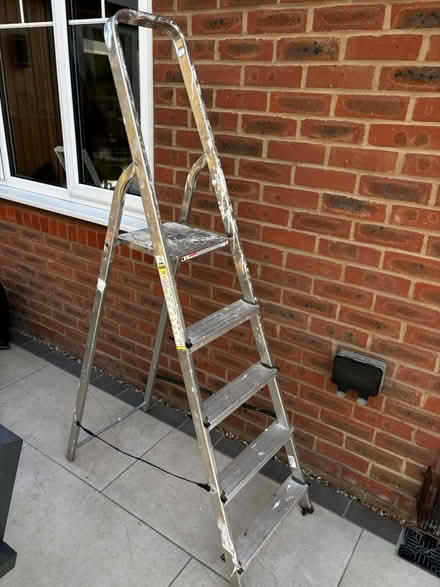 Photo of free Step ladder (Hinchley Wood KT10) #1