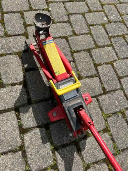 Photo of free Trolley Jack (BA2) #2