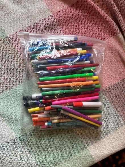 Photo of free Coloured pens and crayons (Hobson NE16) #2