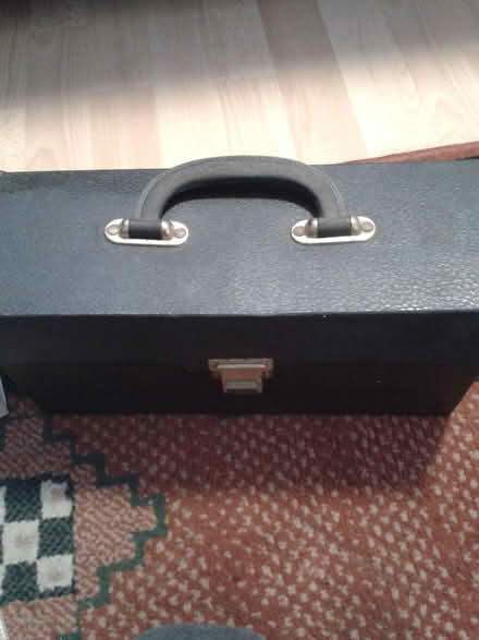 Photo of free old 8 track tapes and case x5 (Lower Earley RG6) #2